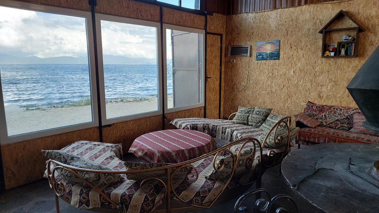 Sevan - Tsovazard Beach House Ngoại thất bức ảnh